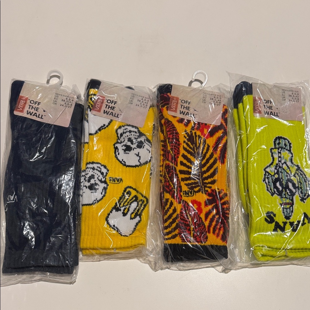 Vans Colorful Graphic Socks Collection